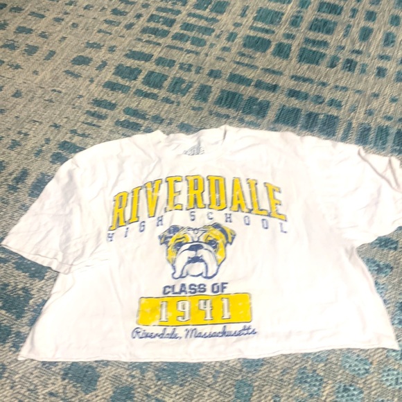 Tops - Riverdale cropped t-shirt